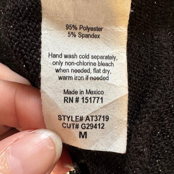 Kaileigh Sadaf Open Back Shimmery Knit Top Black Long Sleeve Size M NWOT - Picture 7 of 8